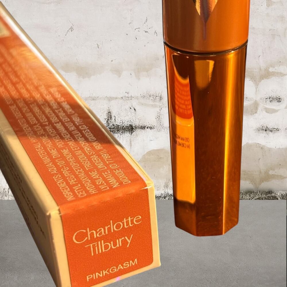 Charlotte Tilbury $44 Beauty Light Wand in Pinkgasm NIB - Picture 2 of 4